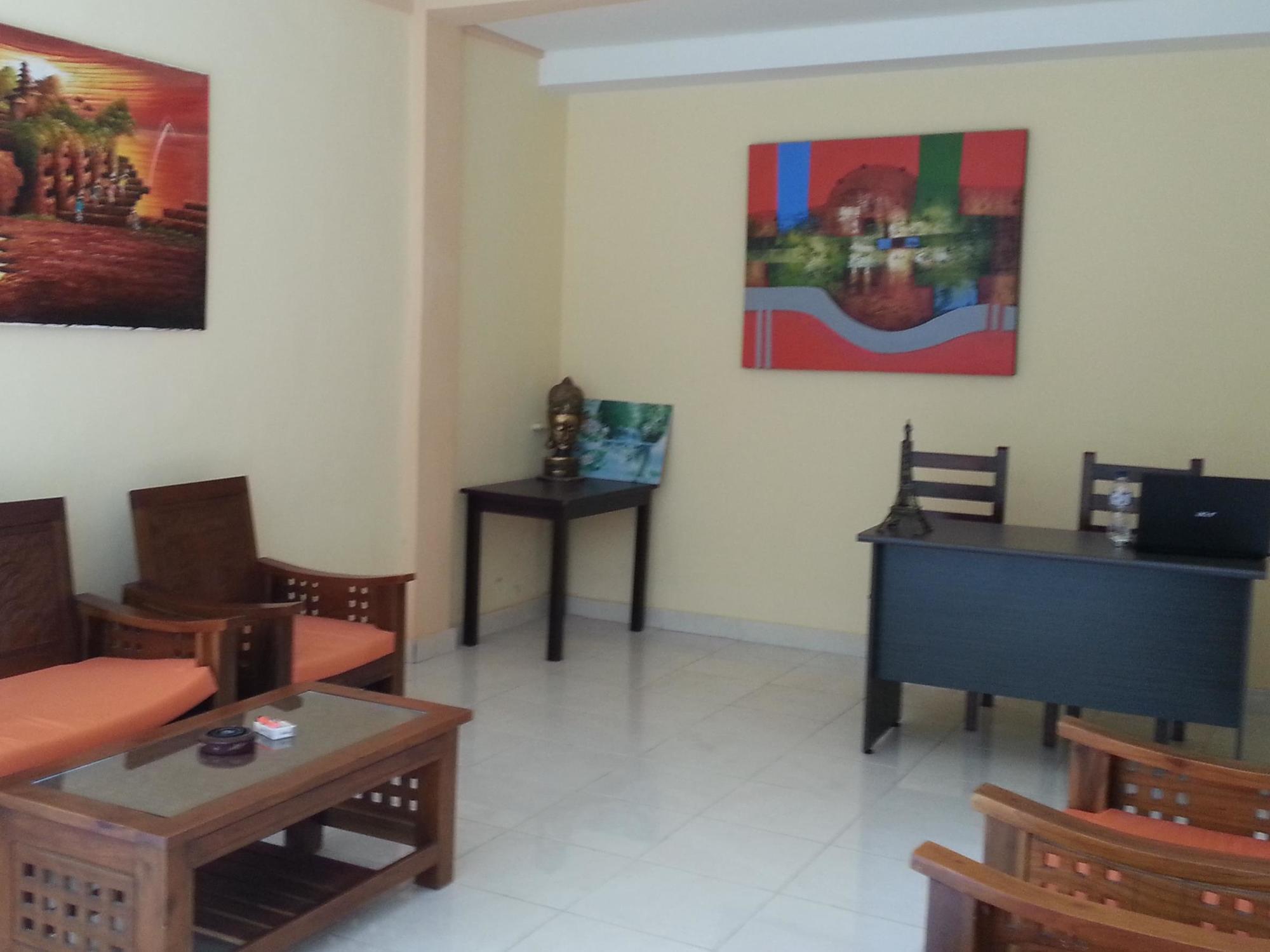 Homestay Dstay Kost Bali *